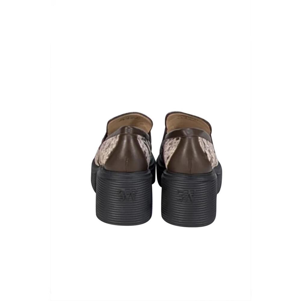 NWOT Stuart Weitzman - Truffle Brown Crushed Velvet Soho Loafers - Picture 5 of 5